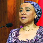 CAROLINA CERQUEIRA SUSPENDE MANDATO NA ASSEMBLEIA NACIONAL