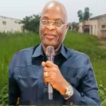 CARVALHO DA ROCHA BATE NA ROCHA: SONGO COM PROJETO HABITACIONAL 200 CASAS EM ESTADO DE ABANDONO