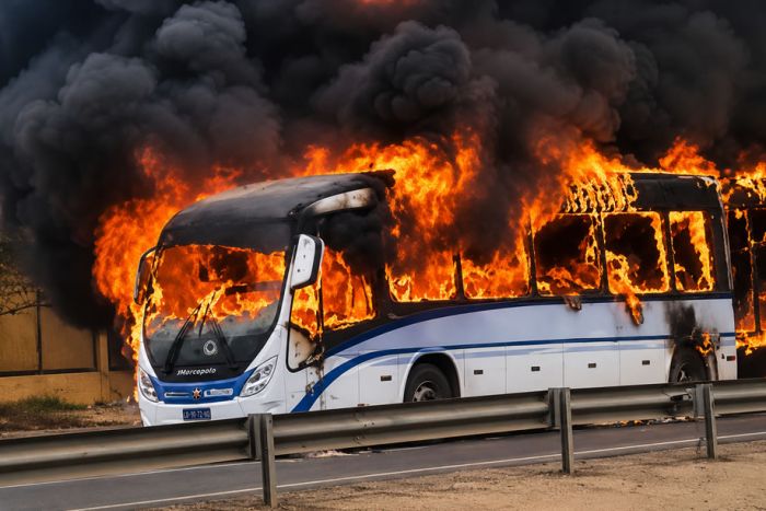 ANGOLA PERDE 178 MIL MILHÕES DE KWANZAS POR ANO DEVIDO AO VANDALISMO, DIZ GOVERNO
