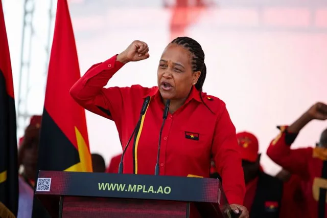 MPLA QUER MILITANTES MAIS ACTIVOS NAS REDES SOCIAIS PARA COMBATER “FALSAS NARRATIVAS”