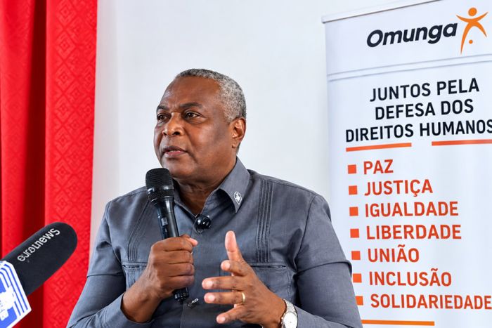 CHIVUKUVUKU DENUNCIA «FRAUDE» ANTES DE 2027 E QUESTIONA INDEPENDÊNCIA DA CNE