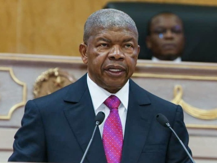 ANGOLA TENTA RECUPERAR MILHÕES BLOQUEADOS NA SUÍÇA E EM SINGAPURA – JOÃO LOURENÇO